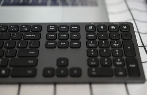 咪鼠智能語音鍵盤 餐飲服務的得力助手，語音打字、截圖與網(wǎng)頁導航一應俱全