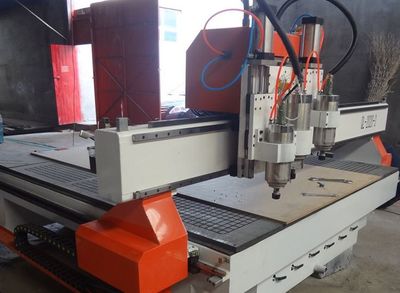 精創(chuàng)自動(dòng)換刀木工雕刻機(jī)與配套技術(shù)的全面革新